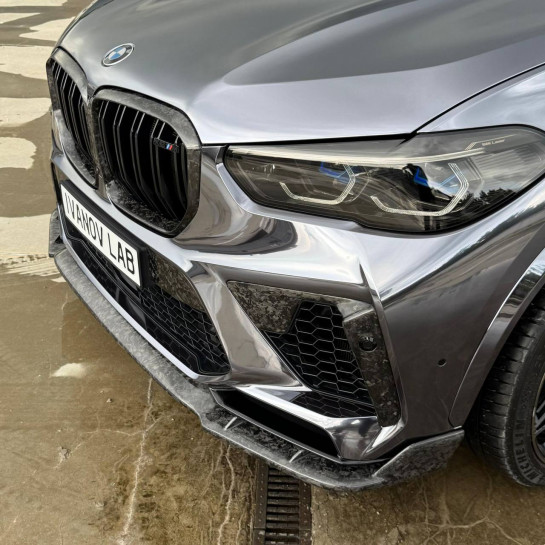 Оклейка BMW полиуретаном Sunmax 61 Super Chrome Black PPF