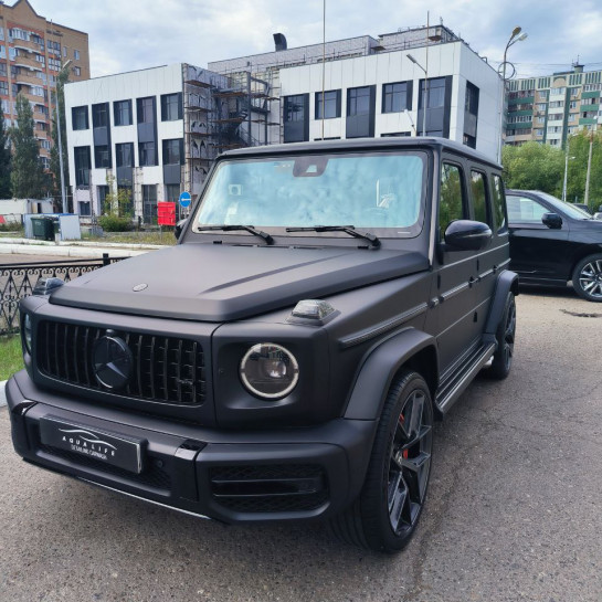 Оклейка Mercedes цветной полиуретановой пленкой Sunmax 135 Matt Metal Extreme Black PPF 