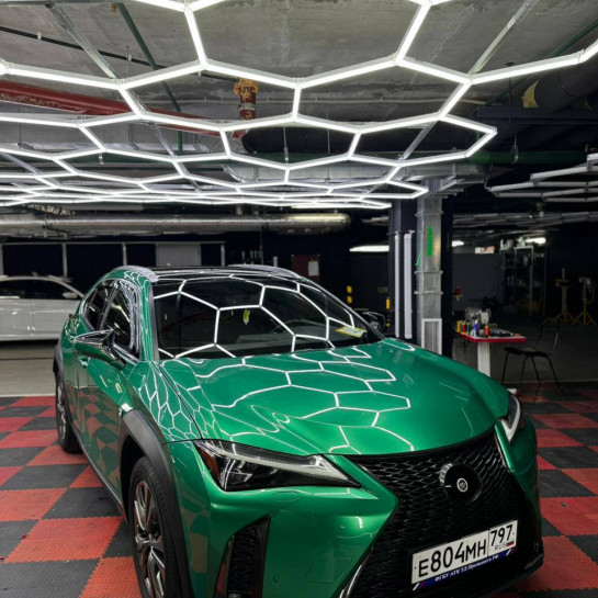 Оклейка Lexus полиуретаном Sunmax цвета 49 BMW Green PPF