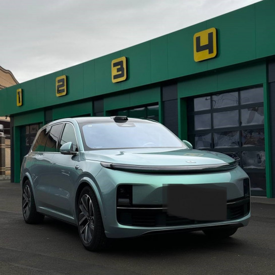 Оклейка Lixiang в Sunmax 10 Color PPF Lime Gray