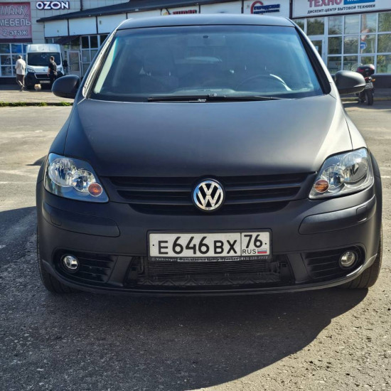 Оклейка Volkswagen полиуретаном Sunmax 135 Matt Metal Extreme Black PPF