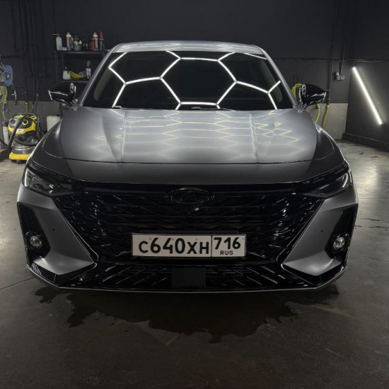 Оклейка Hyundai Lafesta полиуретаном Sunmax 45 Matte AMG Gray PPF