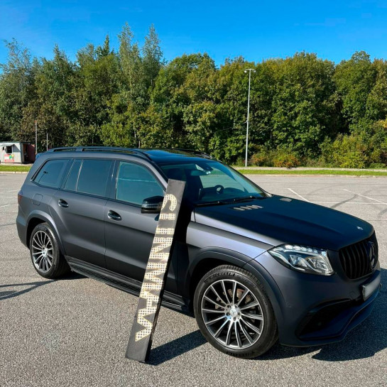 Оклейка Mercedes полиуретановой пленкой Sunmax 108 Matt Metal Black Blue PPF 