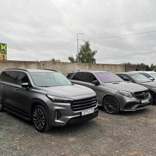 Оклейка Exeed полиуретановой пленкой Sunmax 45 Matte AMG Gray PPF