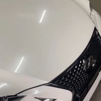 Оклейка Lexus цветным полиуретаном Sunmax оттенка 35 White Gloss Pearl PPF