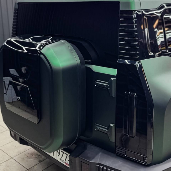 Оклейка Jetour цветной полиуретановой пленкой Sunmax 115 Matt Metal Blackish Green PPF