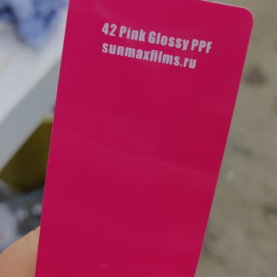 Оклейка кузова Toyota Altezza пленкой из полиуретана Sunmax 42 Pink Glossy PPF