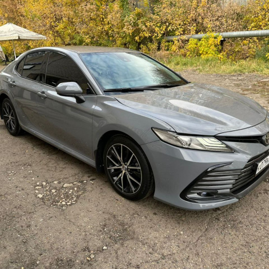 Оклейка Toyota цветным полиуретаном Sunmax оттенка 16 Nardo Gray Gloss PPF