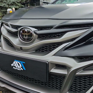 Оклейка Toyota полиуретаном Sunmax цвета 26 Black Matt PPF