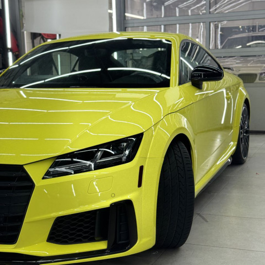 Оклейка Audi полиуретаном Sunmax цвета 8 Crystal Lemon Gloss PPF