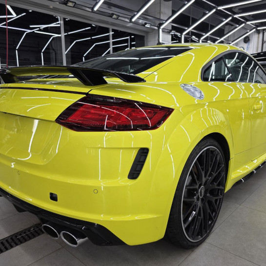 Оклейка Audi полиуретаном Sunmax цвета 8 Crystal Lemon Gloss PPF