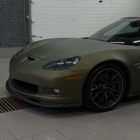 Оклейка Chevrolet полиуретановой пленкой Sunmax 121 Matt Metal Chartreuse Green PPF