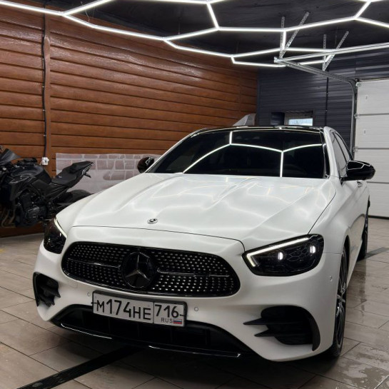 Оклейка Mercedes полиуретаном от Sunmax PPF