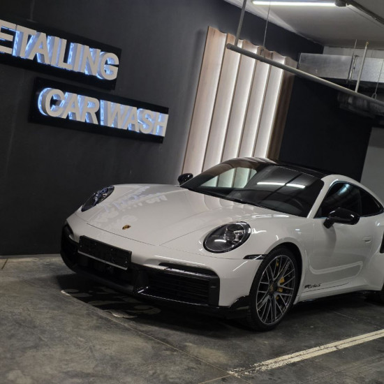 Оклейка Porsche цветным полиуретаном Sunmax 13 Volcano Gray Gloss PPF