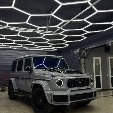 Оклейка Mercedes полиуретановой пленкой Sunmax 15 Brooklyn Grey Gloss PPF