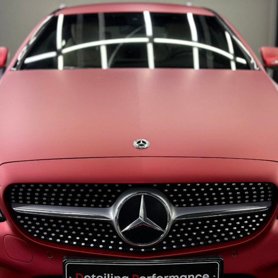 Оклейка Mercedes полиуретановой пленкой Sunmax 112 Matt Metal Romanee Red PPF