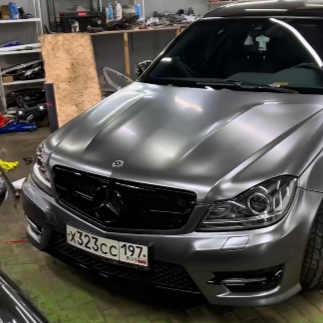 Оклейка Mercedes цветным полиуретаном Sunmax 45 Matte AMG Gray PPF