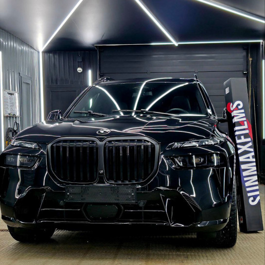 b69c38c1 5beb 4603 80de 8f082a84b9871 Оклейка BMW X7 защитной пленкой из полиуретана Sunmax PPF