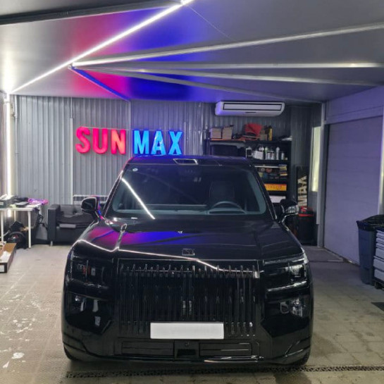 Оклейка Zeekr 009 полиуретановой пленкой Sunmax PPF