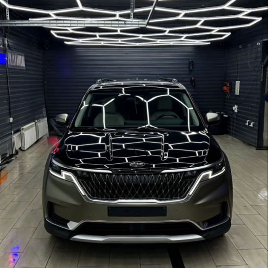 Оклейка KIA полиуретановой пленкой Sunmax 120 Matt Metal Bronze PPF и Black Gloss PPF