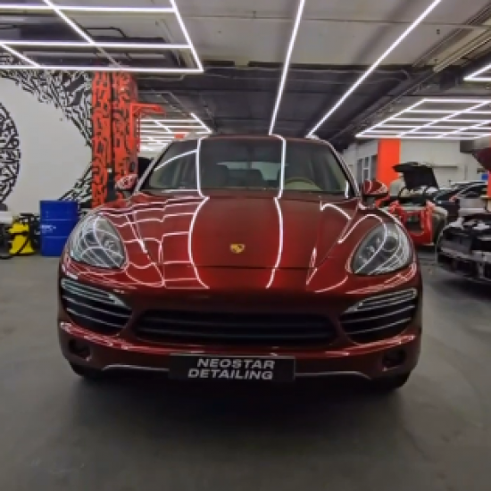 Оклейка Porsche цветным полиуретаном Sunmax 144 Liqid Dragon Red PPF