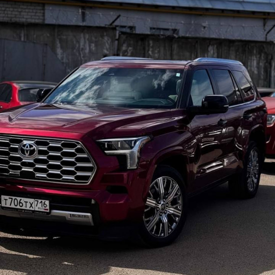 Оклейка Toyota цветным полиуретаном Sunmax 52 Metal Crimson PPF