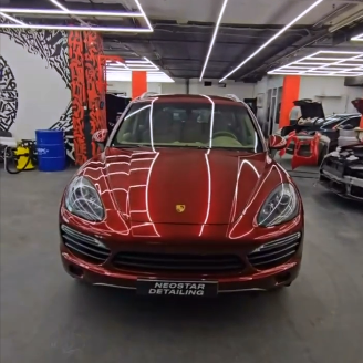Оклейка Porsche цветной полиуретановой пленкой Sunmax 144 Liqid Dragon Red PPF