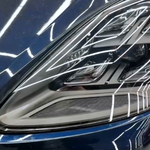 Оклейка фар Porsche антигравийной полиуретановой пленкой Sunmax PPF