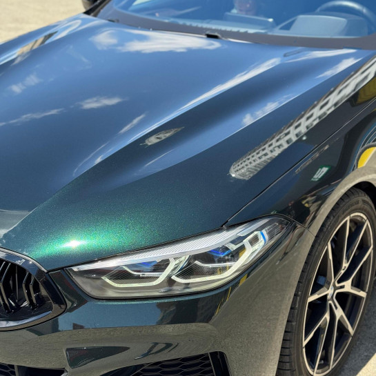Оклейка BMW полиуретановой цветной пленкой Sunmax 4 Goodwood Green Pearl PPF