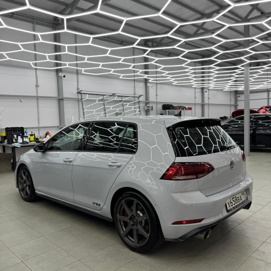Оклейка Volkswagen цветной полиуретановой пленкой Sunmax 13 Volcano Gray Gloss PPF