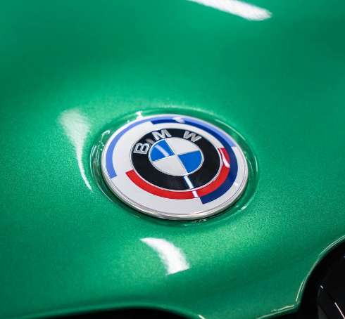 Оклейка BMW полиуретаном Sunmax 49 BMW Green PPF