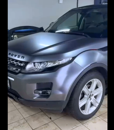 Оклейка Range Rover полиуретаном Sunmax 45 Matte AMG Gray PPF