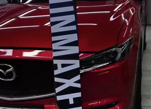 Оклейка Mazda цветным полиуретаном Sunmax 48 Metal Red PPF