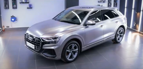 Оклейка Audi в Sunmax 526 Color Matte Metallic Gunmetal Grey
