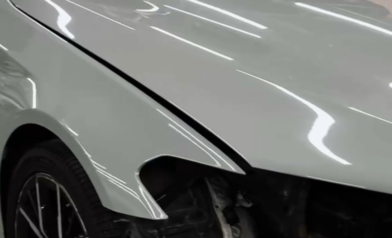 Оклейка BMW полиуретаном Sunmax 14 Sublime Gloss Color PPF