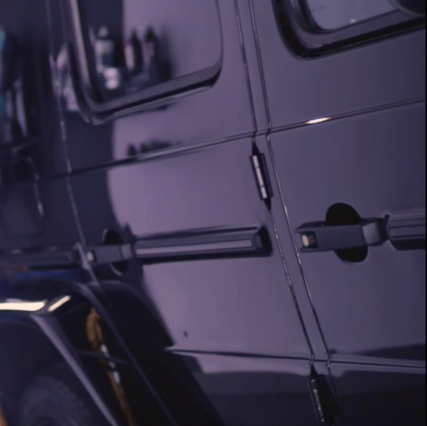 Оклейка Mercedes G в Sunmax 250 Black gloss