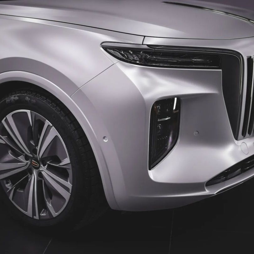 Оклейка Hongqi в Sunmax 501 Matte Metallic White