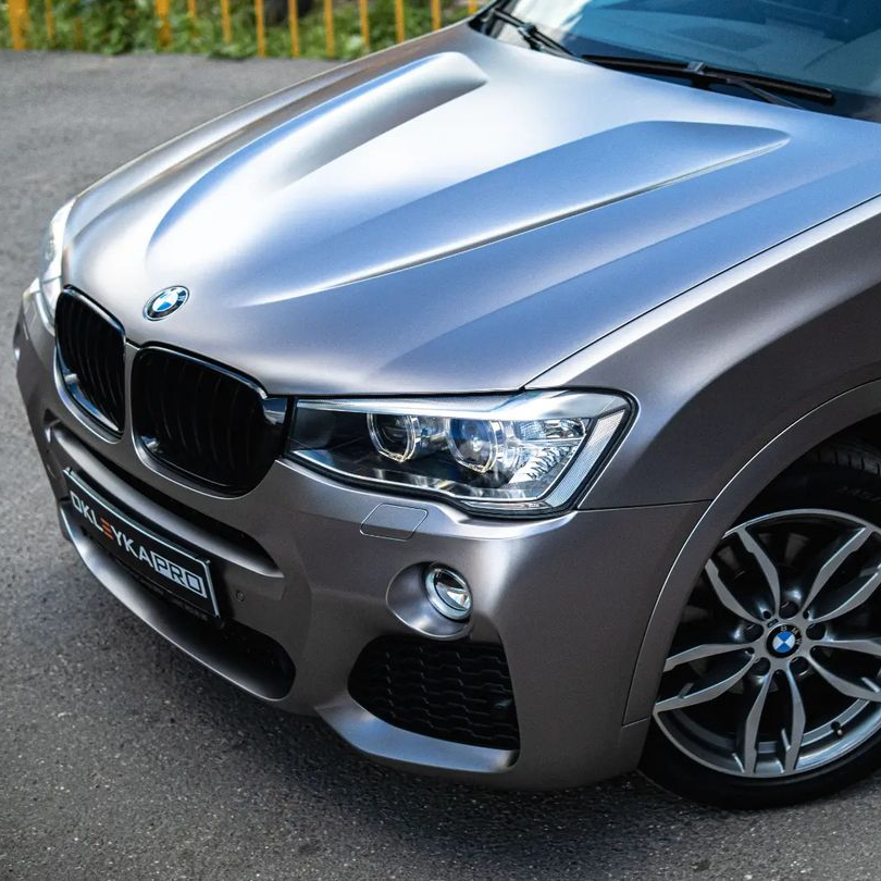 Оклейка BMW X4 в Sunmax 526 Matte Metallic Gunme