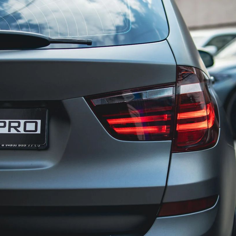 Оклейка BMW X3 в Sunmax 567 Color Matte Smoky Grey
