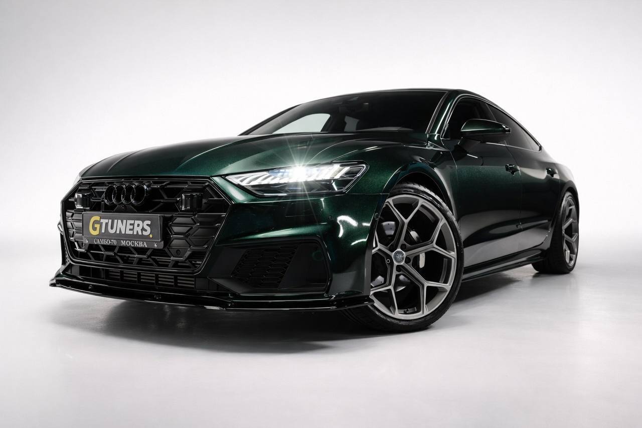 Оклейка Audi полиуретаном Sunmax 4 Goodwood Green Pearl PPF