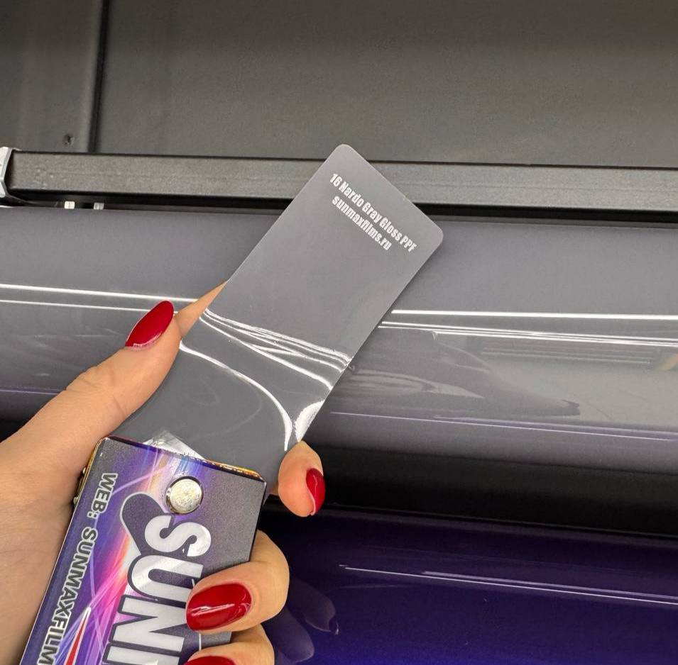 Brooklyn Grey Gloss 1