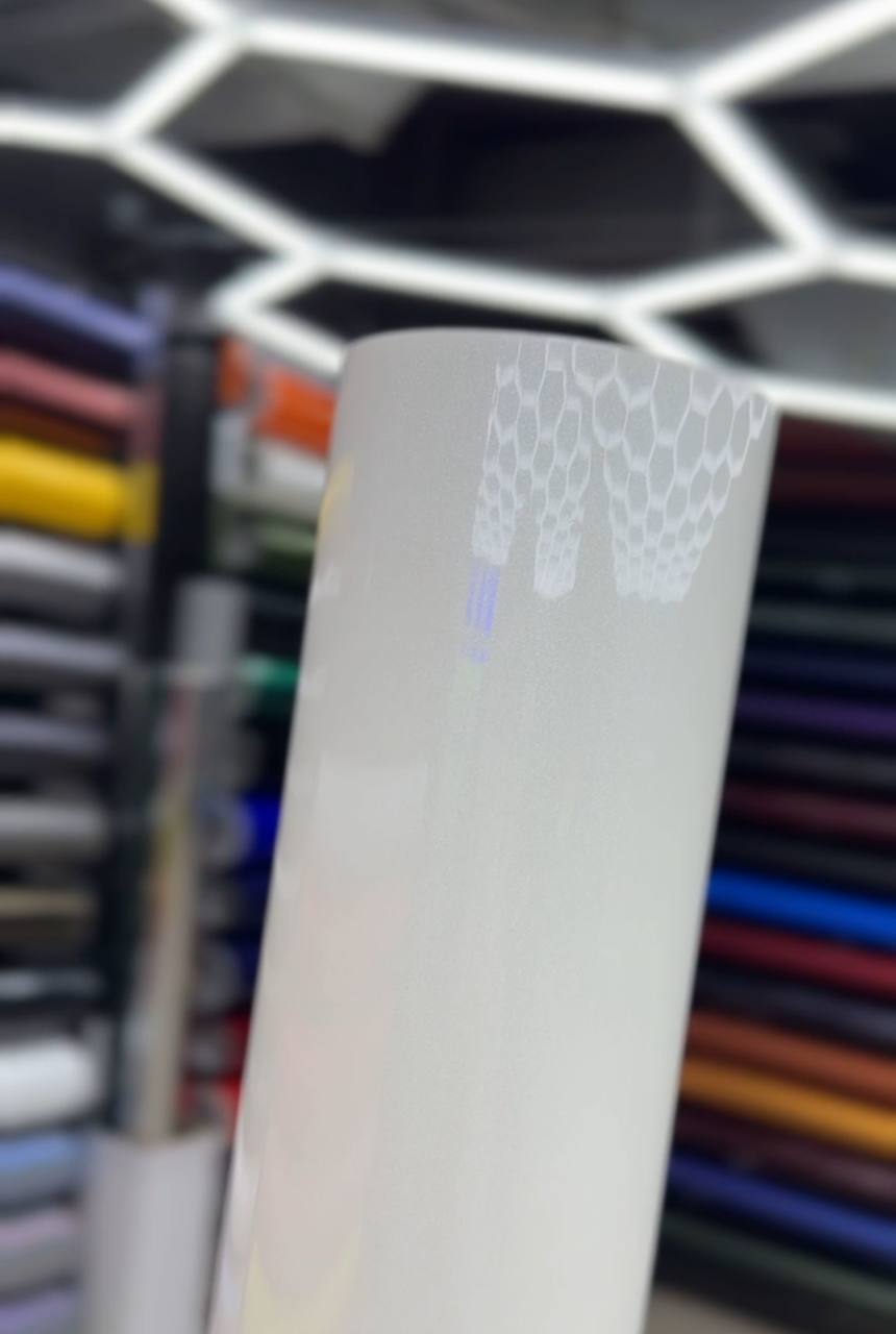White Gloss Pearl 1