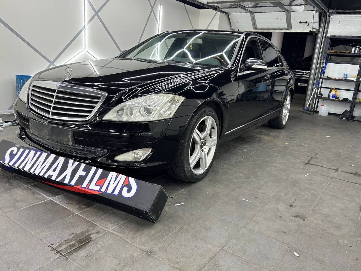 Оклейка Mercedes в Sunmax 38 Black Gloss PPF