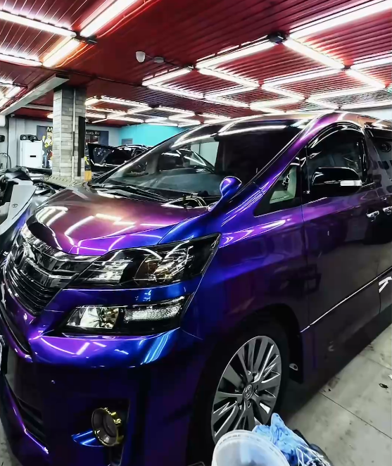Оклейка Toyota цветным полиуретаном Sunmax 30 Green Blue Color PPF
