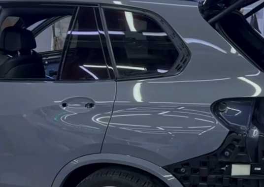 Полная оклейка кузова BMW цветным полиуретаном Sunmax 16 Nardo Gray Gloss PPF