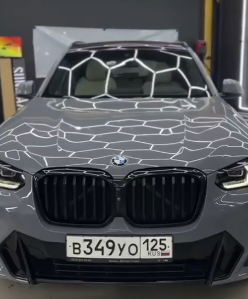 Оклейка BMW цветным защитным полиуретаном Sunmax 16 Nardo Gray Gloss Color PPF